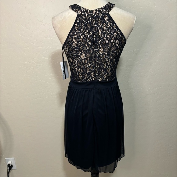 Enfocus Studio Blue Halter Top Sheer Lace Fit and Flare Cocktail Dress Size 4 - Picture 5 of 11